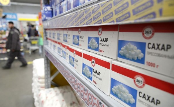 Глава Минсельхоза назвал сроки снижения цен на сахар и масло