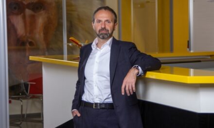 Управляющий «220 Вольт» стал советником ЕВРАЗ по развитию электронной коммерции