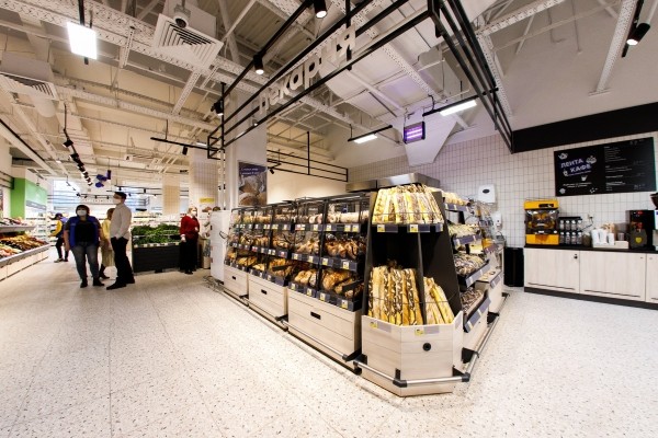 «Лента» отрабатывает модель супермаркета «Лента» отрабатывает модель супермаркета