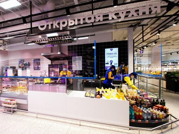 «Лента» отрабатывает модель супермаркета «Лента» отрабатывает модель супермаркета