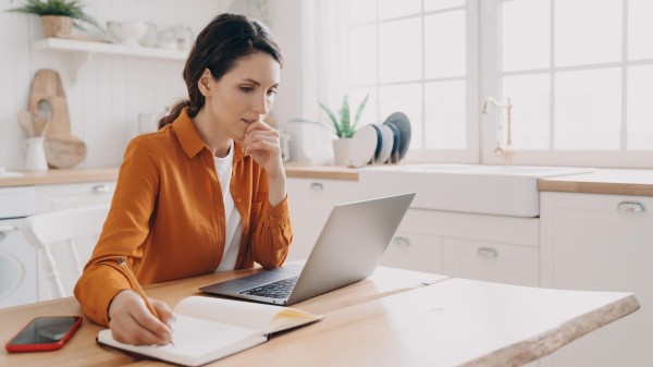 Как сформировать чек самозанятому: доступные сервисы и правила оформления Как сформировать чек самозанятому: доступные сервисы и правила оформления