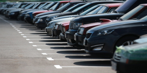 В РФ откроют хабы по продаже подержанных машин с дисконтом до 40% В РФ откроют хабы по продаже подержанных машин с дисконтом до 40%