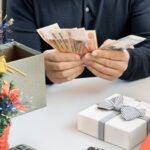 Как сэкономить на Новый год: 5 советов, чтобы уберечь бюджет
