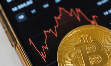 Биткоин опустился ниже 87 000 долларов на фоне падения криптовалютных активов и роста цен на металлы после Рождества