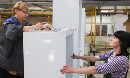 Рост промпроизводства в РФ в октябре составил 3,1%