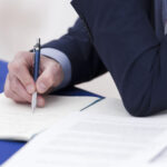 Как написать расписку: правила оформления, какие данные указать