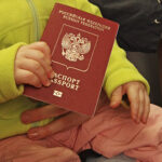 С 2026 года дети без паспорта не смогут выехать за границу