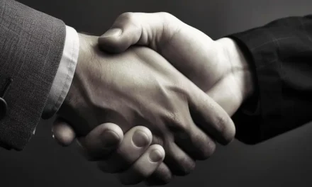 Одна из крупнейших финансовых групп Азии собралась купить корейскую криптобиржу