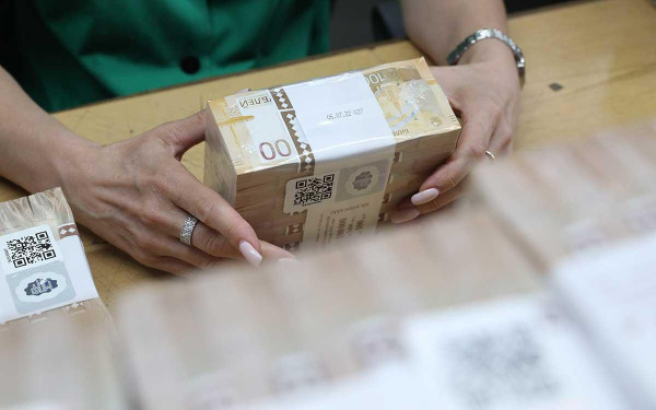 Минфин напомнил, как посчитают налог на доход по вкладам в 2026 году