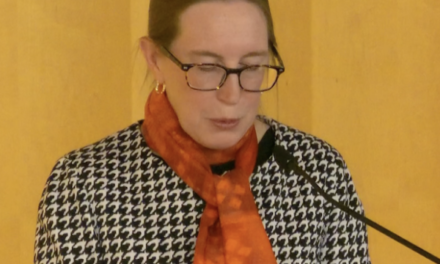 Комиссар SEC: криптовалюта «помогает подтолкнуть к переоценке» конфиденциальности