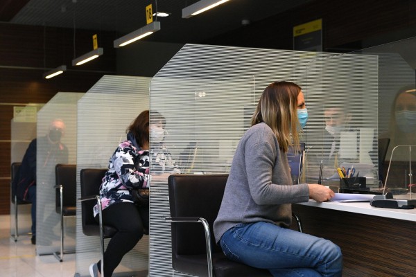 Депозит в банке: отличие от вклада, ставки и проценты в 2024 году Депозит в банке: отличие от вклада, ставки и проценты в 2024 году