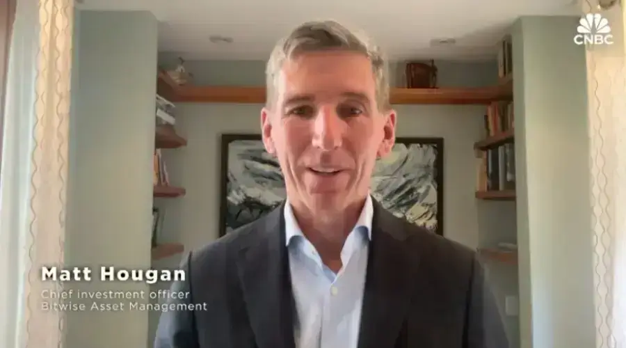 Мэтт Хоуган: Ближайшие десять лет биткоин будет приносить стабильный доход Мэтт Хоуган: Ближайшие десять лет биткоин будет приносить стабильный доход