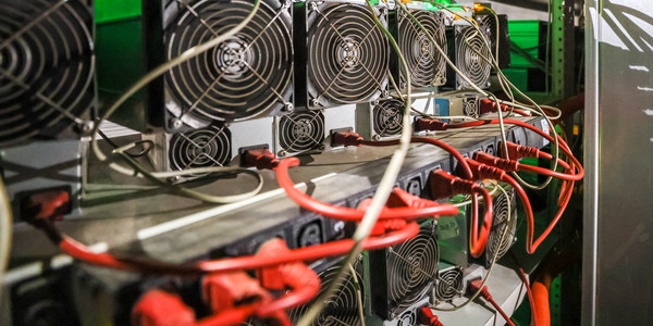 За нелегальный майнинг криптовалюты грозит лишение свободы