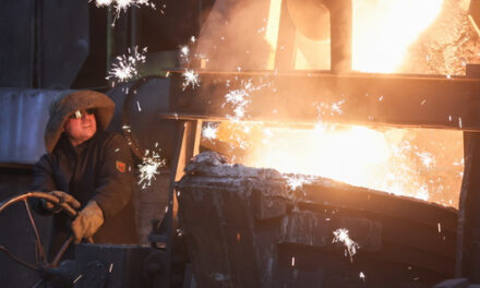 Промпроизводство в РФ в феврале снизилось на 0,9%